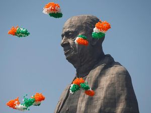 Dengan Pengamanan Ketat, India Resmikan Patung Tertinggi di Dunia