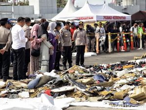 Seluruh Keluarga Korban Lion Air Sudah Diambil Sampel DNA Seluruh Keluarga Korban Lion Air Sudah Diambil Sampel DNA