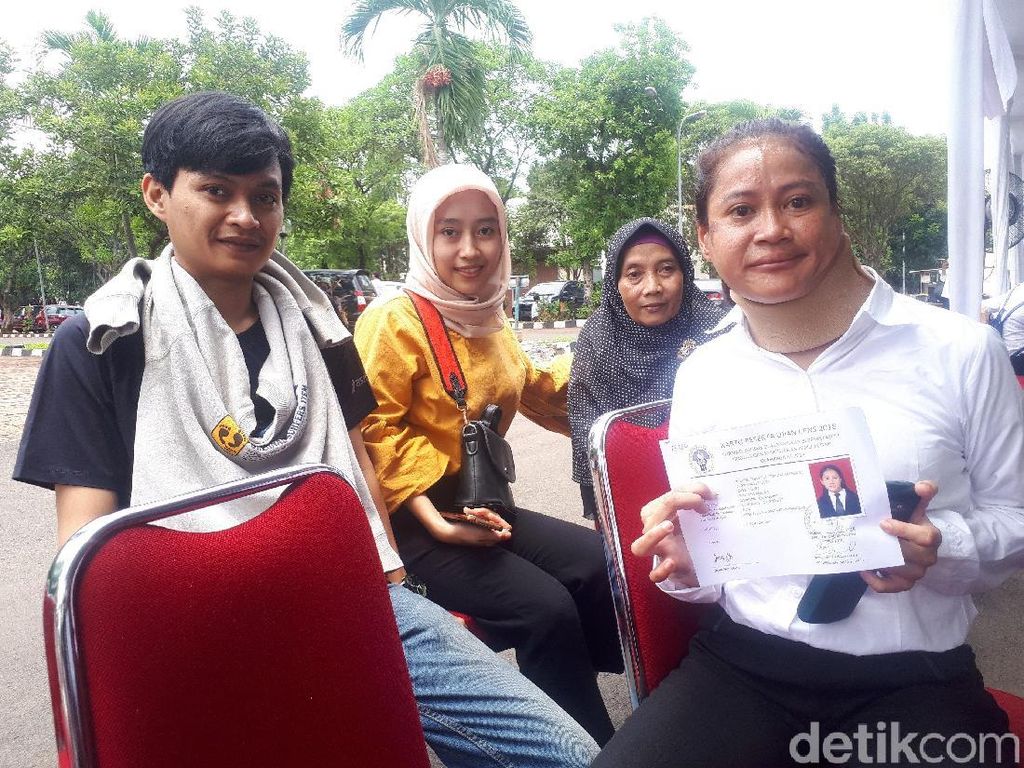 Sprinter dengan Cerebral Palsy Ini Deg-degan Jalani Tes CPNS Sprinter dengan Cerebral Palsy Ini Deg-degan Jalani Tes CPNS