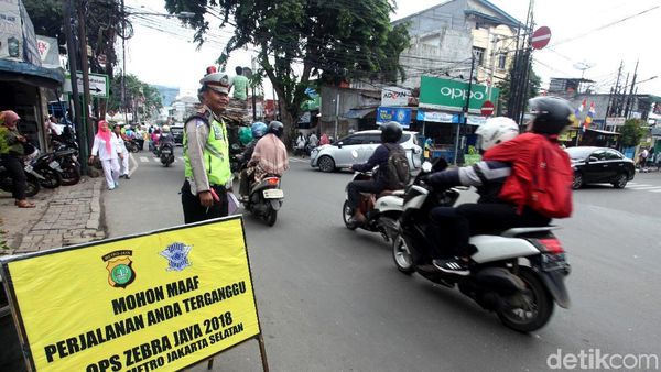 Hari Pertama Operasi Zebra Jaya, Ratusan Pengendara Kena Tilang