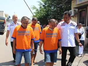 4 Pelaku Bobol ATM Bermodus Ganjal Tusuk Gigi Diringkus