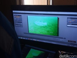 KR Baruna Jaya Temukan Serpihan Diduga Sayap Lion Air di Dasar Laut