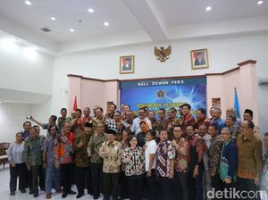 Pengurus PWI Periode 2018-2023 Dilantik