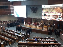 Pengganti Setya Novanto di DPR Dilantik, Ini Sosoknya