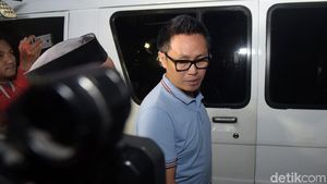 Duka Eko Patrio Usai Ibunda Meninggal