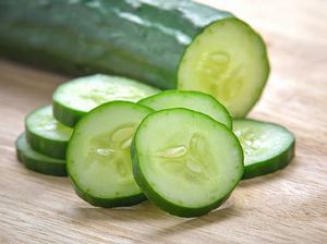 Timun, Tomat, dan Terong Termasuk Buah atau Sayur? Ini Jawabannya Timun, Tomat, dan Terong Termasuk Buah atau Sayur? Ini Jawabannya