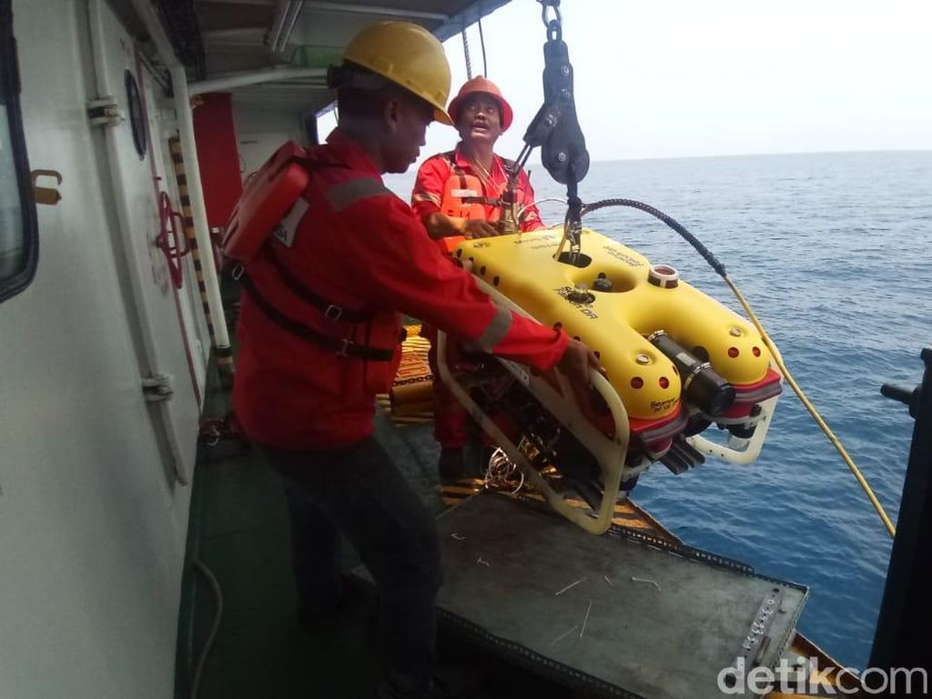 Ada Titik Terang Lokasi Bodi Lion Air, KR Baruna Jaya Terjunkan ROV Ada Titik Terang Lokasi Bodi Lion Air, KR Baruna Jaya Terjunkan ROV