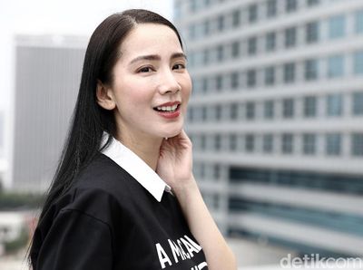 Terpikat Jill Gladys yang Cantiknya Awet