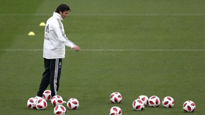 Santiago Solari kini jadi pelatih permanen Real Madrid (Susana Vera/Reuters) Santiago Solari kini jadi pelatih permanen Real Madrid (Susana Vera/Reuters)