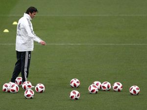 Doa Pochettino untuk Kesuksesan Solari di Madrid Doa Pochettino untuk Kesuksesan Solari di Madrid