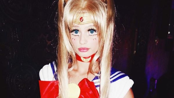 Foto: Kostum Halloween Keren dan Seksi Para Angel Victorias Secret