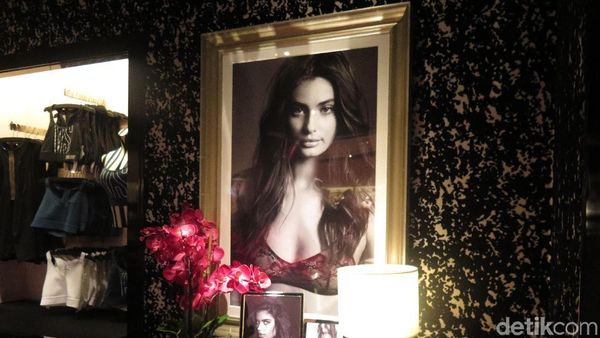Mengintip Mewahnya Toko Lingerie Pertama Victorias Secret di Jakarta