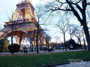 Kala Musim Gugur di Paris