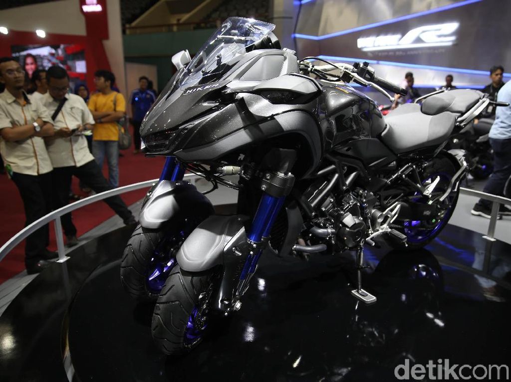 Honda Siapkan Motor Penantang Yamaha Niken Honda Siapkan Motor Penantang Yamaha Niken