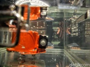 FDR Black Box Lion Air PK-LQP Tiba di JICT Tanjung Priok FDR Black Box Lion Air PK-LQP Tiba di JICT Tanjung Priok