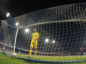 Rekor Tidak Menyenangkan dalam Kemenangan Dramatis Milan