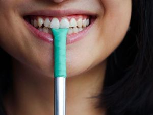 Bisa Dikunyah dan Dikantongi, Ini Inovasi Sedotan Terbaru yang Stylish Bisa Dikunyah dan Dikantongi, Ini Inovasi Sedotan Terbaru yang Stylish