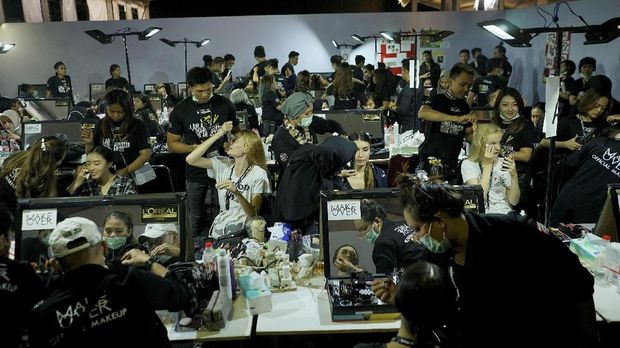 backstage JFW