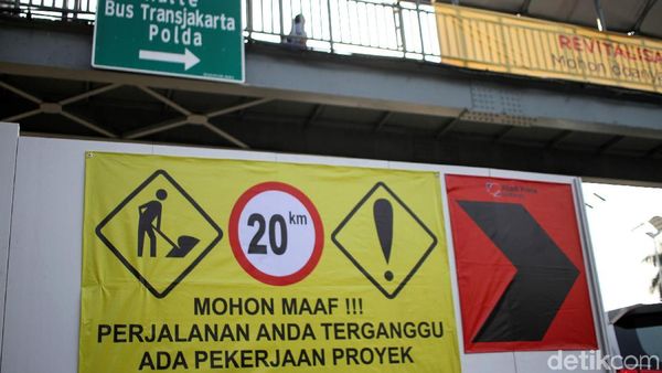 Akhirnya JPO Polda Metro Jaya Direvitalisasi