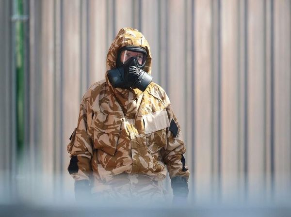 Mengintip Baju Tempur Berbagai Negara untuk Lawan Penyakit