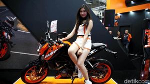 Gadis-gadis Cantik di IMOS Bikin Hati Adem