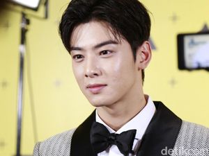 Gara-gara Jerawatan, Aktor Tampan Cha Eunwoo Menangis dan Minta Maaf Gara-gara Jerawatan, Aktor Tampan Cha Eunwoo Menangis dan Minta Maaf