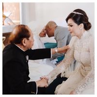 Suasana pernikahan Maia Estianty