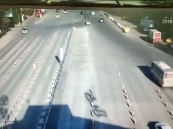 Video Rekaman CCTV Gempa Bermagnitudo 5,1 SR di China