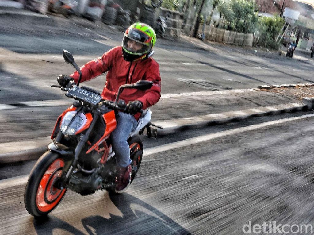 KTM Pede Jual Motor Satu Silinder di Indonesia