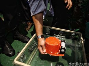 Data FDR Lion Air PK-LQP Sudah Di-download, Ini Sebagian Hasilnya! Data FDR Lion Air PK-LQP Sudah Di-download, Ini Sebagian Hasilnya!