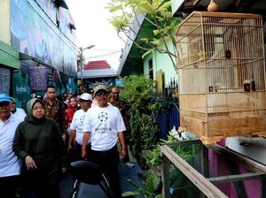 Antisipasi Demam Berdarah, Risma Sidak ke Rumah-rumah Warga