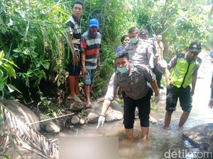 Terpeleset dari Tebing, Petani Blitar Ditemukan Mengambang di Sungai Terpeleset dari Tebing, Petani Blitar Ditemukan Mengambang di Sungai