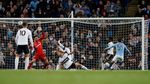 Manchester City Menang, De Bruyne Cedera