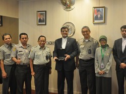 Kementan Beri Bantuan 100 Traktor untuk Fiji