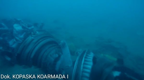 Wujud Bagian Mesin Lion Air PK-LQP yang Ditemukan Kopaska