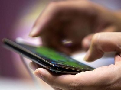 10 Ponsel Android Terkencang Sepanjang Februari 2019
