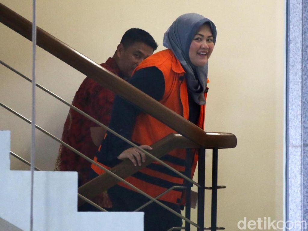 Kasus Meikarta, Bupati Bekasi Dititip di Rutan Perempuan Bandung Kasus Meikarta, Bupati Bekasi Dititip di Rutan Perempuan Bandung