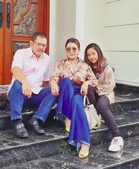 Mayangsari Pasrah Dianggap Kotoran, Begini 8 Cara Hadapi Mom Shaming