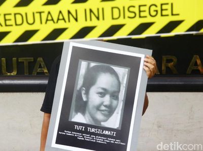 Tuti Dihukum Mati, Demonstran Segel Kedubes Saudi