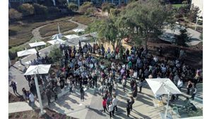 Pegawai Google Ramai Bagikan Foto Mogok Kerja