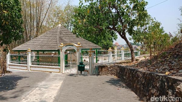 Foto: Jejak-jejak Peninggalan Sunan Giri di Gresik