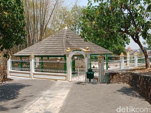Foto: Jejak-jejak Peninggalan Sunan Giri di Gresik