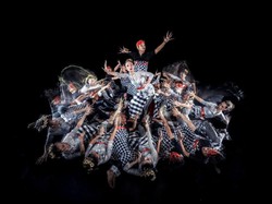 Indonesian Beauty Ungkap Keindahan Kain dalam Bentuk Fotografi