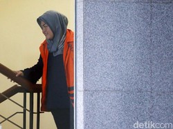 Pengacara: Bu Neneng Baru Lahiran, Vonis 6 Tahun Penjara Berat