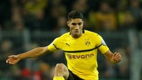 Achraf Hakimi, bek Real Madrid ini sedang dipinjamkan ke Borussia Dortmund. Hakimi bermain oke sejauh ini bersama Dortmund dan juga jadi andalan Timnas Maroko. (Leon Kuegeler/Reuters)