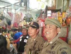 Jual Produk China di Lokasi Wisata Bali Tanpa Izin, 3 Toko Diperiksa