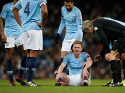 Namun, tidak semua pemain City menyudahi laga dengan gembira. Salah satunya De Bruyne. Foto: Reuters