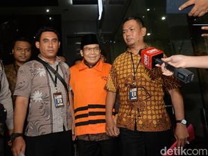 KPK Telusuri Sumber Duit Suap untuk Taufik Kurniawan