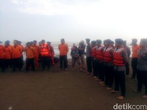 Pencarian Lion Air Hari Ke-6 Diwarnai Cuaca Berkabut Pencarian Lion Air Hari Ke-6 Diwarnai Cuaca Berkabut