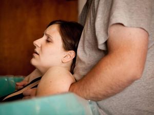 Gentle Birth : Manfaat dan Tips Saat Melahirkan di Rumah Gentle Birth : Manfaat dan Tips Saat Melahirkan di Rumah